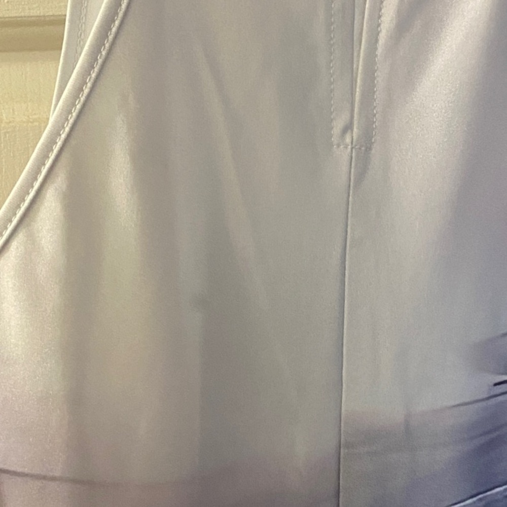 Elegant Blue and White Sleeveless Dress - Picture 5 of 5